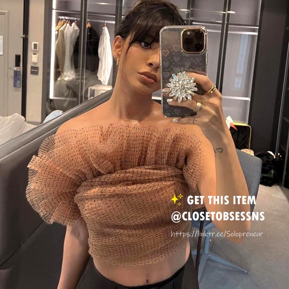 LAST ONE!!! BLOGGER FAVE!!! ZARA Ruffled Crop Top* - Picture 12 of 16